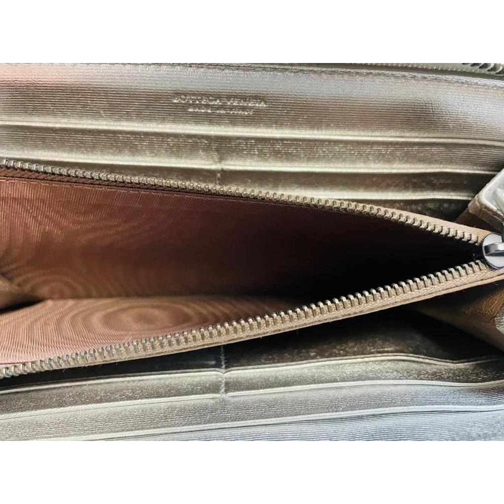 Used BOTTEGA VENETA Intrecciato Long Wallet Silver