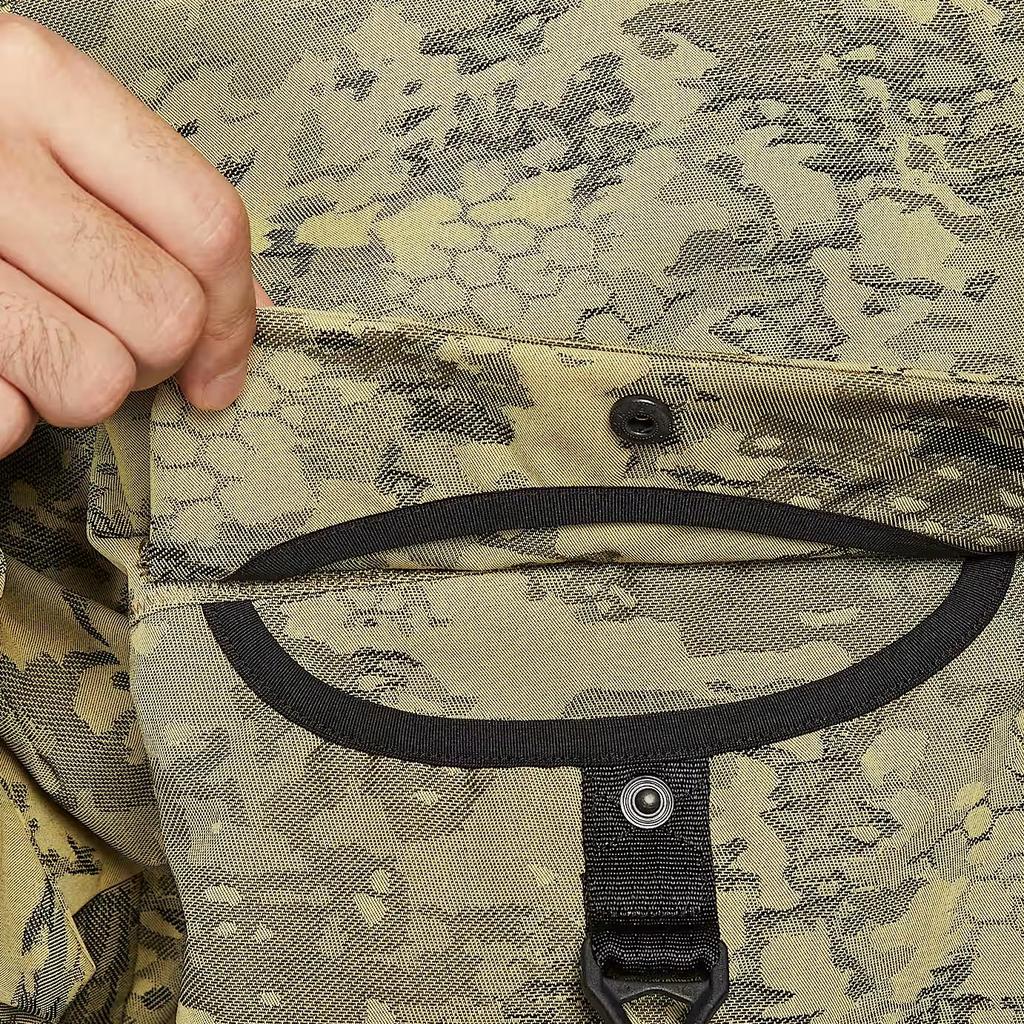 Nike Куртки Мужские Оливково-зеленые С капюшоном Умеренные Другие IF8495-276