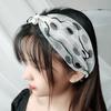 2Pcs Women Faux Silk Scarf Printing Faux Pearl Decor Lace Trim Lightweight Scarf Hand Strap Accessory
