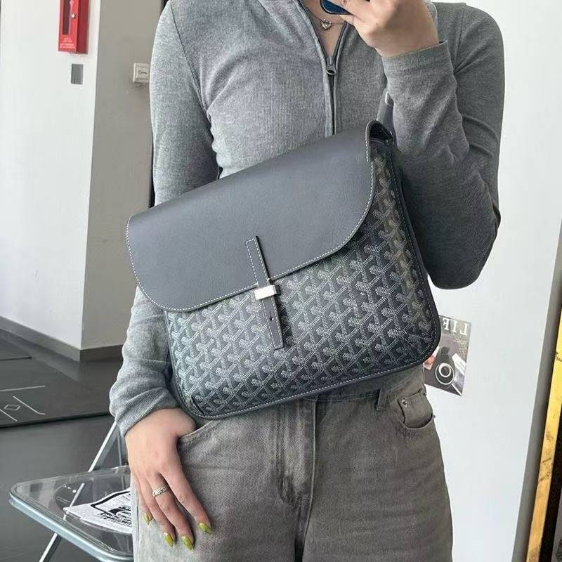 Genuine Leather Messenger Bag 32x25cm, Unisex Crossbody Sling Bag for Men & Women, Durable Shoulder Satchel for Work & Travel