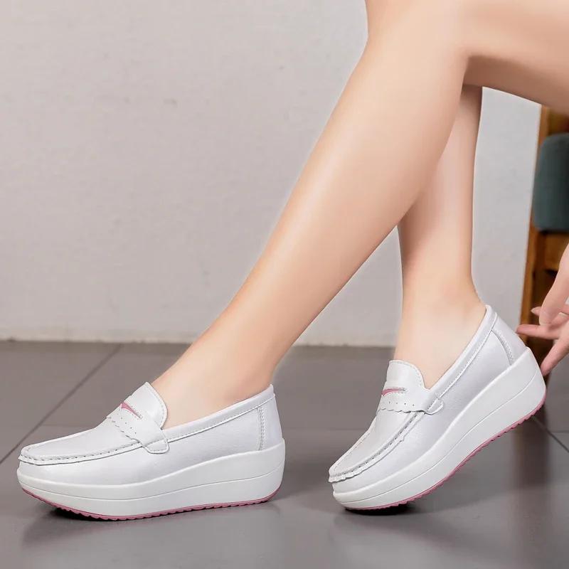 Women Platform Wedges Casual Shoes Loafers Soft Nurse Work Shoes Breathable Comfortable Non-slip White Nursing Shoes
