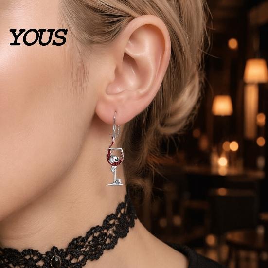 Модные items в готической эстетике, 1 пара, забавные Хэллоуинские серьги-бокалы для вина с черепом, готические скелеты, модные аксессуары для пирсинга ушей, свисающие, каплевидные, statement