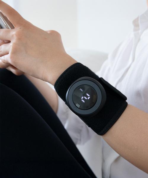 [OA] Heatspot W Mini Portable Wrist Massager with Heat & EMS Stimulation (5009121544)