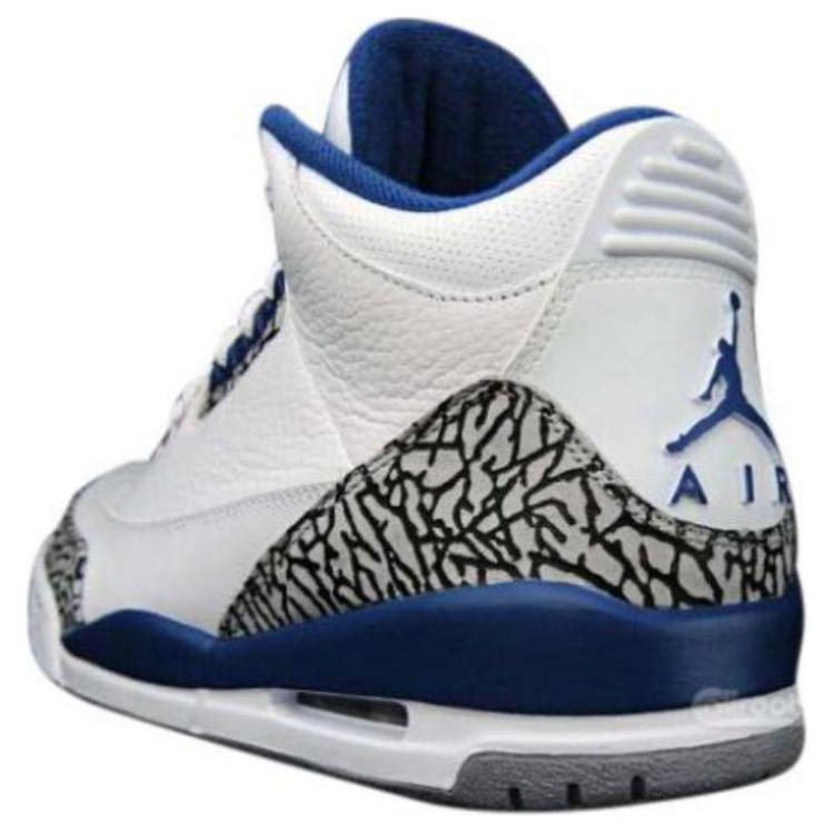 Jordan 3 Ретро True Blue 2011 136064-104
