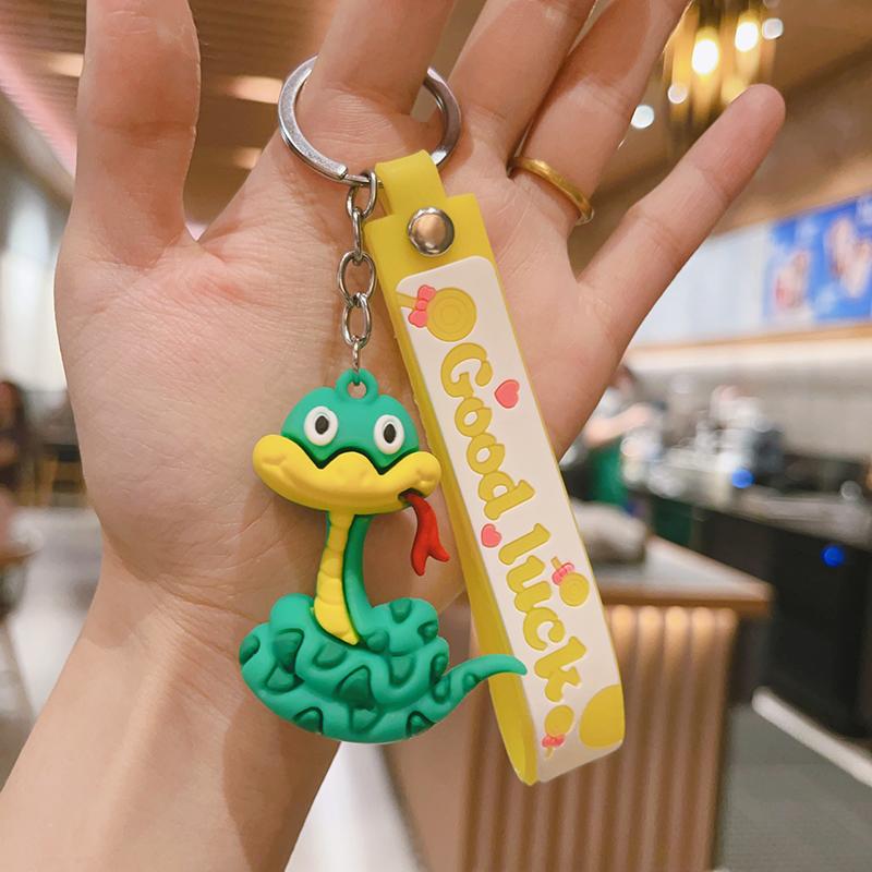 Креативный брелок-подвеска в виде змеи, милый мультяшный зодиакальный год змеи, удачный кулон, рюкзак, подвесное украшение, аксессуары, подарки