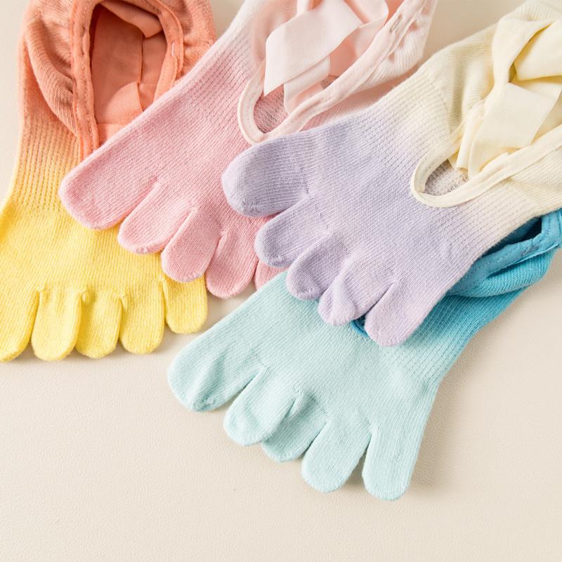 Носки для йоги, профессиональные силиконовые нескользящие градиентные носки для пилатеса, с открытой спиной, дышащие, с пятью пальцами, для занятий фитнесом в помещении, спортивные носки