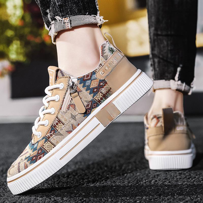 Мужская обувь 2025 лето новая мужская молодежный стиль национальный тренд персонализированная спортивная обувь на доске низкий верх студенческая уличная повседневная обувь