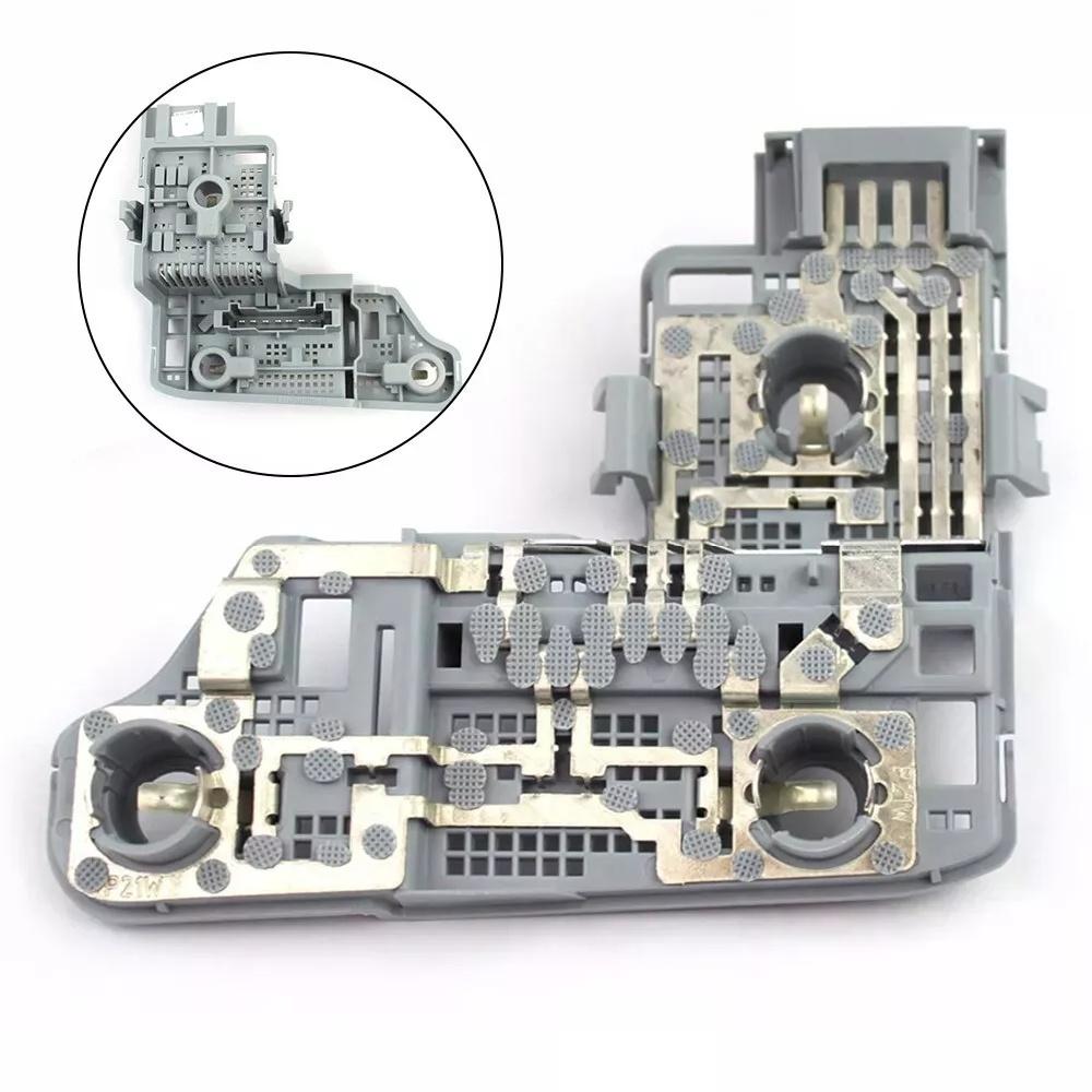 Задний правый патрон лампы заднего фонаря A2048202577 Для Mercedes C-класса W204 2012-2014