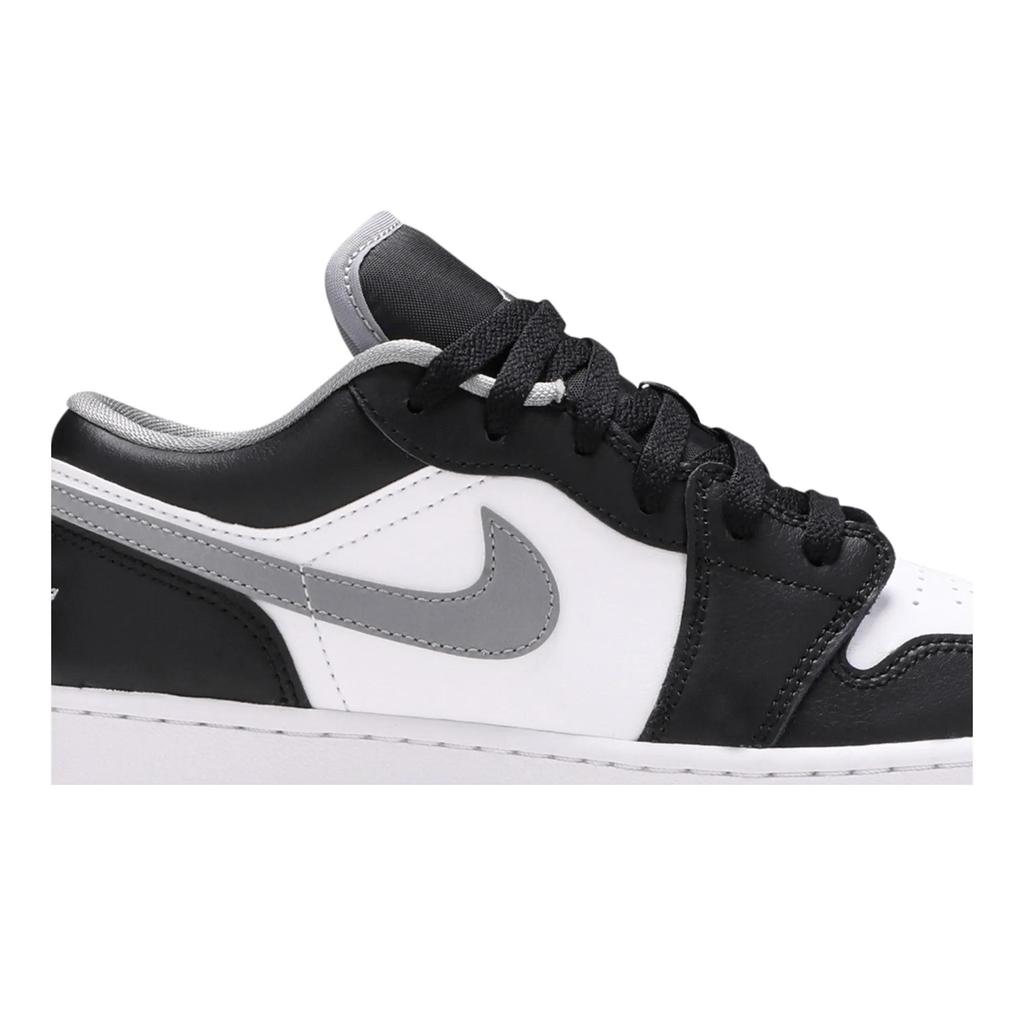 Air Jordan 1 Low Grade School 'Black Medium Grey' (Unisex) Black / Medium Grey / White Kids' Basketball Shoes 553560 040