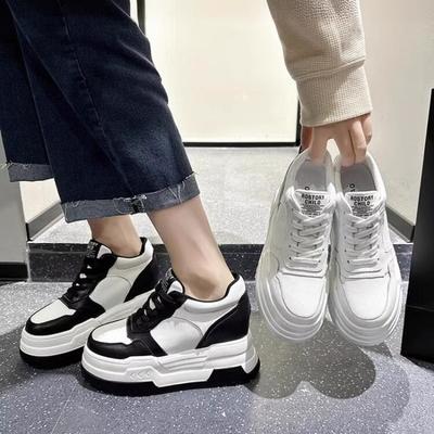 Нишевые маффины на толстой подошве маленькие белые туфли женские весенние новые туфли с пандой внутренняя танкетка