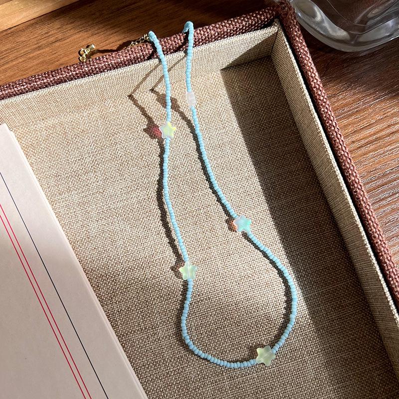 Сладкое дофаминовое ожерелье из бусин: Трендовый чокер с сердечком, цветком и бантом