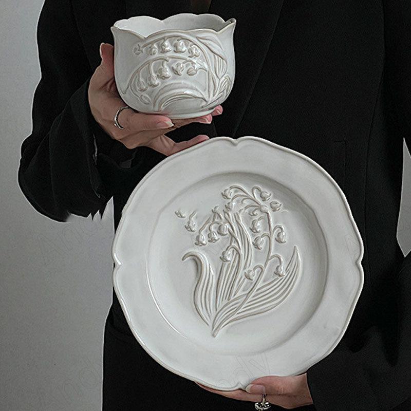 European Ceramic Plate Set Wind Chime Flower Relief Afternoon Tea Dessert Dish Living Room Fruit Salad Plates Kitchen Cutlery