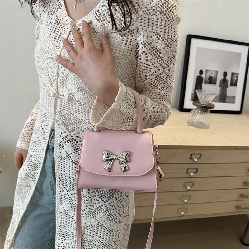 Chic Pu Leather Handbag For Women 2024 Summer Trendy Bow Detail Shoulder Bag
