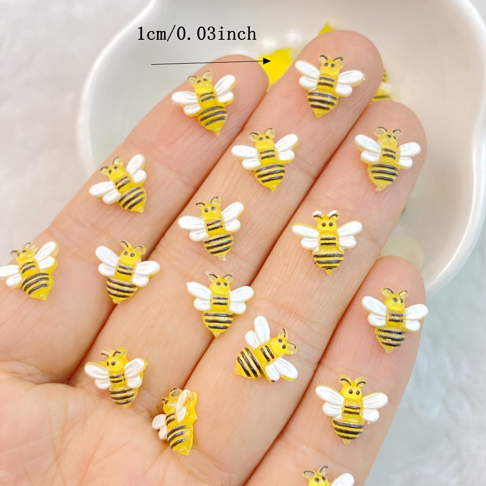 50 шт., новые милые мини-статуи пчелы из смолы, поделки, плоские украшения, изготовление ювелирных изделий, парикмахерская, аксессуары для ногтей, подвески для дизайна ногтей с пчелой