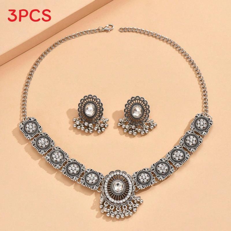 Vintage Geometric Silver Necklace Earring Set For Women With Glittering Crystals Spring