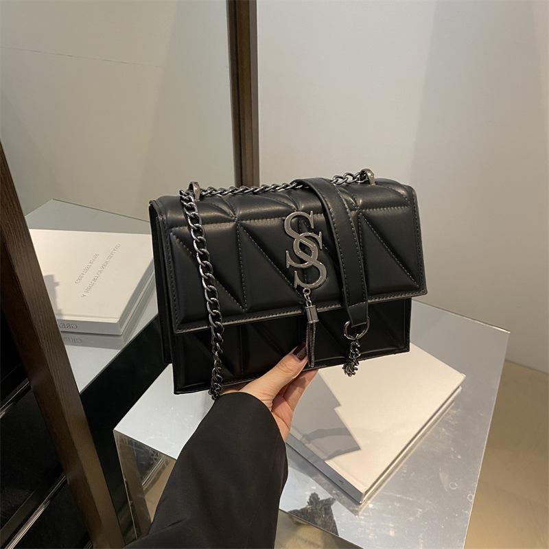 Осень индивидуальность красивая простая сумка через плечо нишевый дизайн тренд сумка-мессенджер повседневная маленькая квадратная сумка