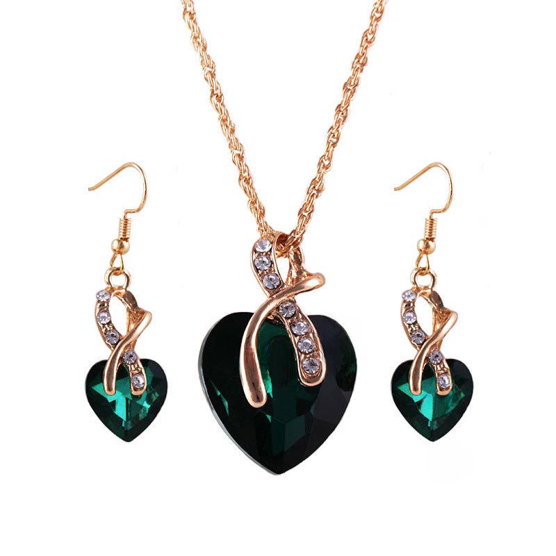 Комплект из колье и серег для невесты в европейско-американском стиле с кристаллами и цирконами в форме сердца