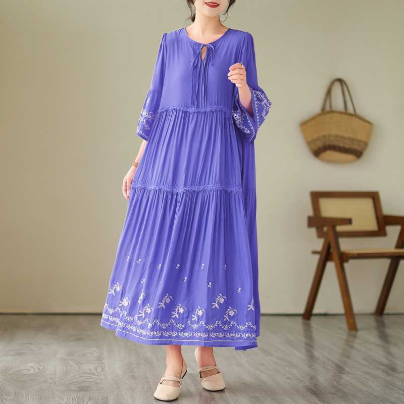 Embroidered Loose Fitting Women's Dress