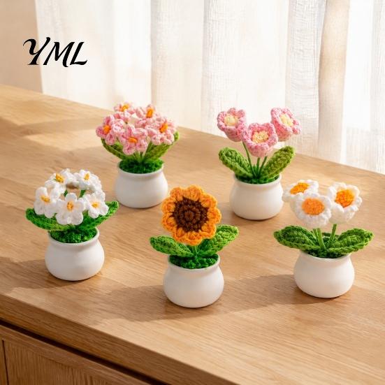 Handmade Yarn Flower Crochet Potted Decoration, Knit Artificial Sunflower Desktop Hand Knitted Plant Decor, Gift for Women, Mom, Teacher, Friend,