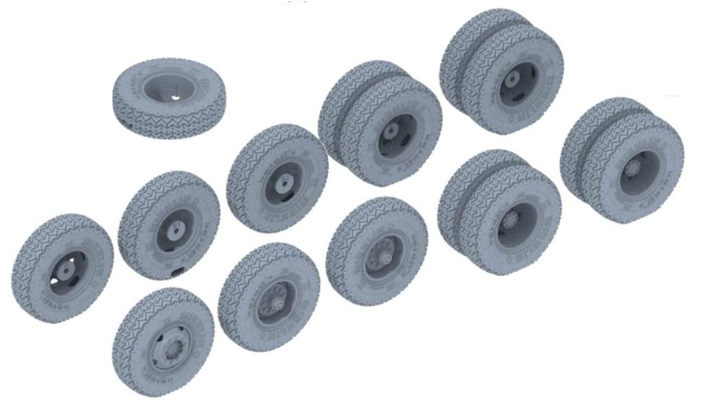 ET Model 1/35 Scale Modern US Army M911 C-HET (8x6) Tank Transport Truck with Weight-Deforming Tires for Meng Models, Plastic Model Parts P35-118