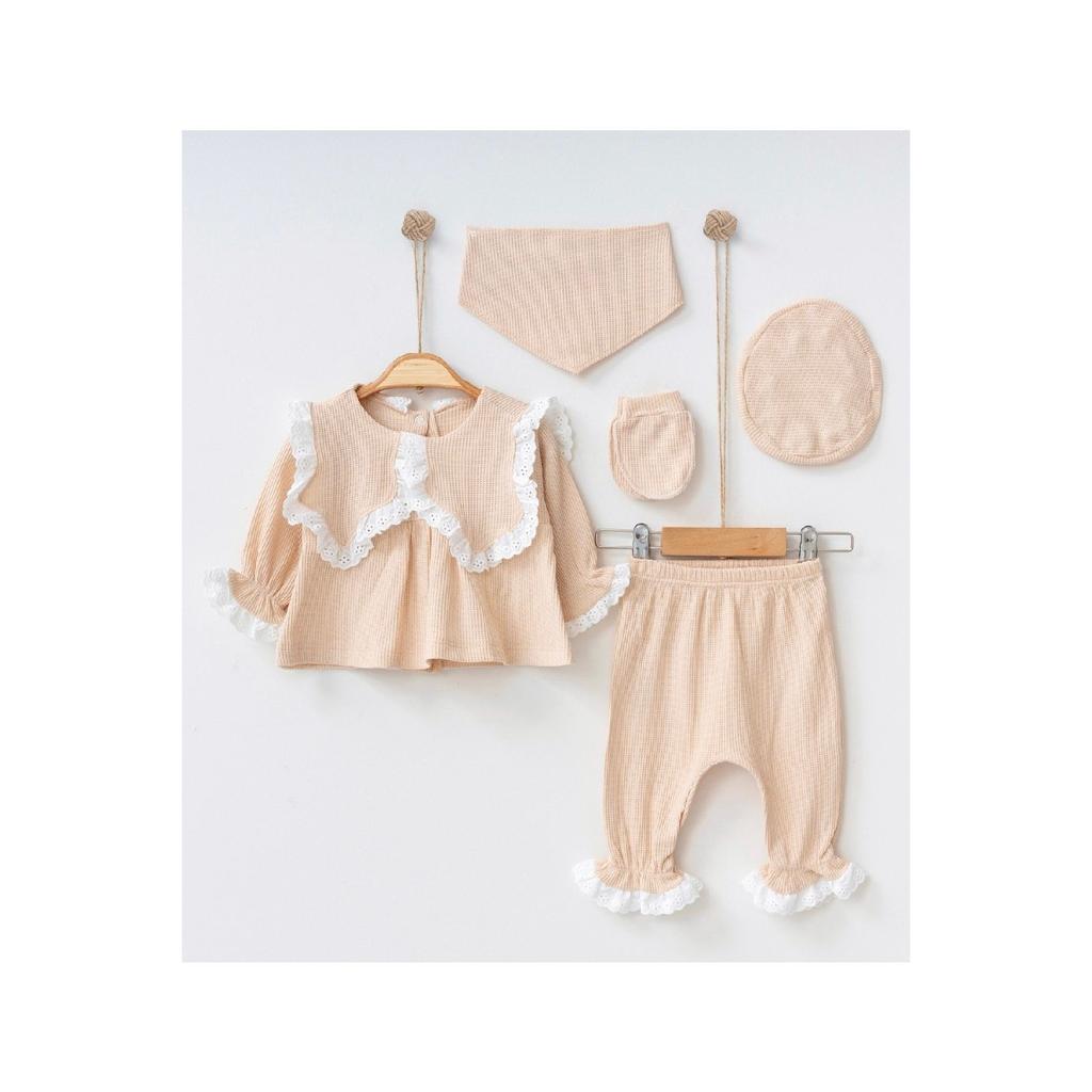 Комплект из 5 предметов для новорожденных 0–3 месяцев цвета бежево-бежевого цвета с фестончатым узором Hospital Release для девочек