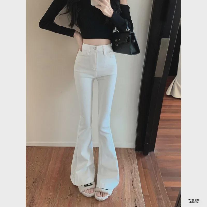 Женские белые расклешенные джинсы с высокой талией: Осенне-зимние широкие эластичные прямые брюки