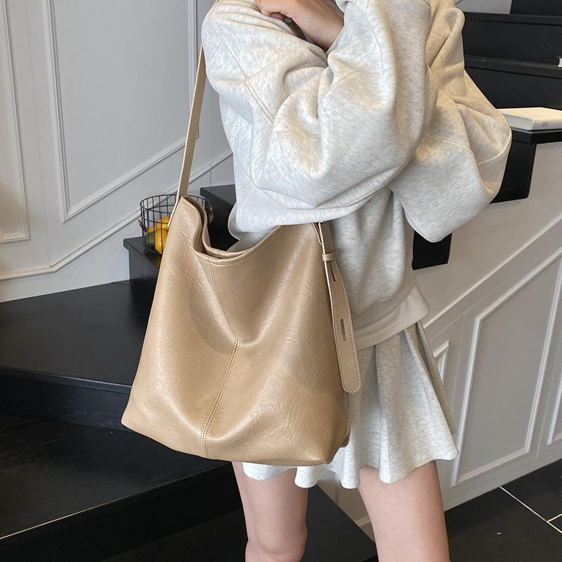 Женская сумка-тоут Новая универсальная модная однотонная сумка-мессенджер для поездок на работу