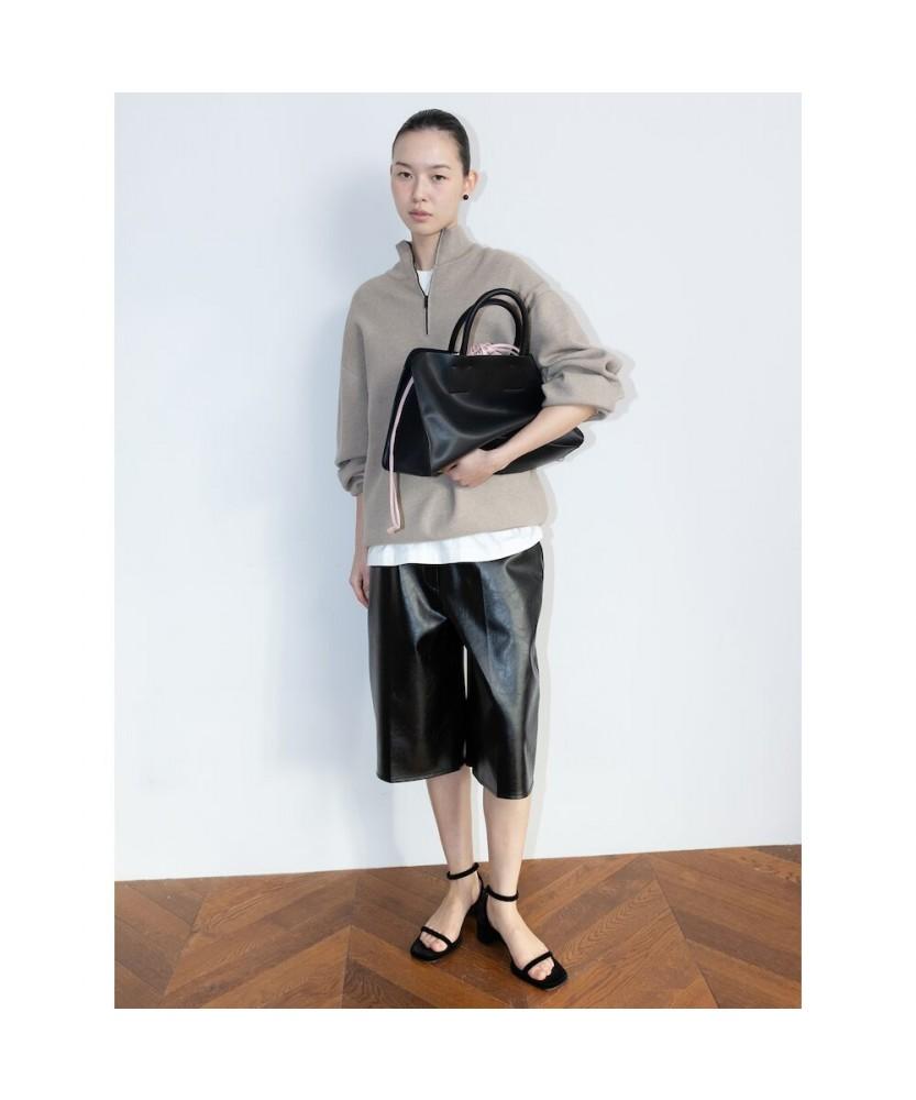 The Aperture Robbie Bag_Leather Black (Ta62D4A035)