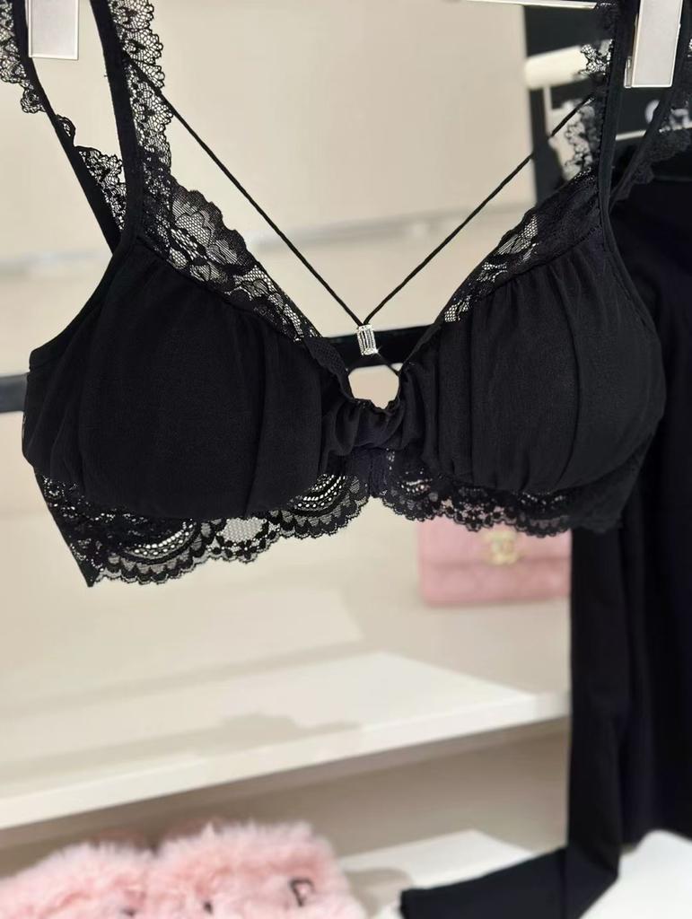 French pure lust sexy lace edge cross suspender underwear women's abstinence small breasts gather and show large comfortable bra cover