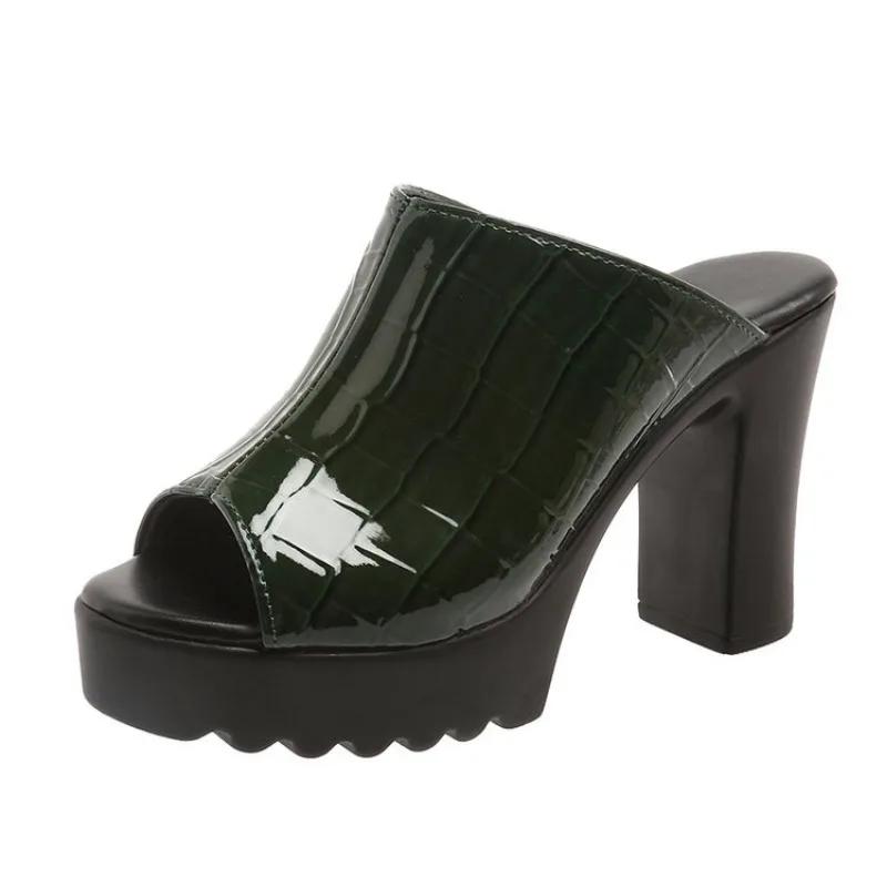 2024 Дизайнерские женские тапочки с открытым носком, модные туфли-гладиаторы на платформе, женские босоножки на высоком квадратном каблуке, размеры 35-40