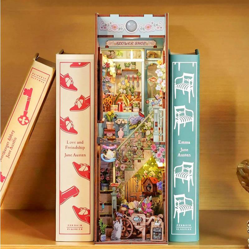 Miniature Book Nook House - French Flower Shop