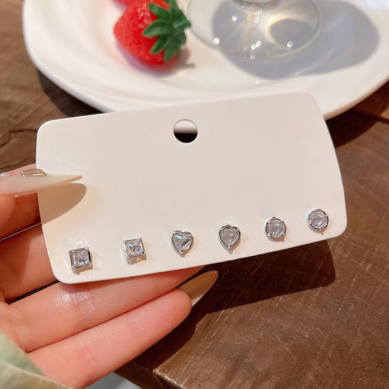 «Набор для пирсинга ушей с жемчугом в корейском стиле»: Маленькие, универсальные серьги для студентов — элегантные и простые ювелирные изделия высокого класса.