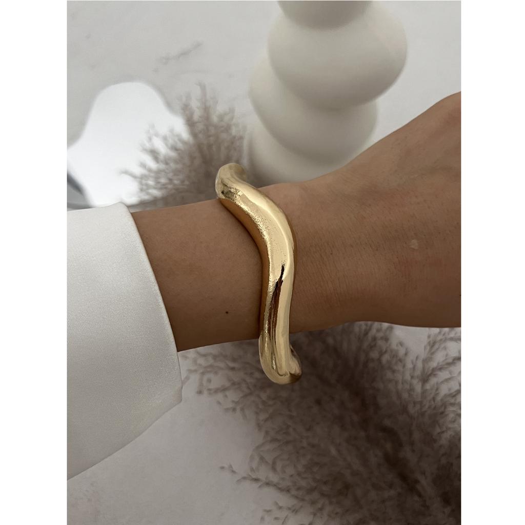 Exaggerated INS Heavy Craft Design Sense Metal Glossy Bracelet Geometric Personality Wide Bracelet