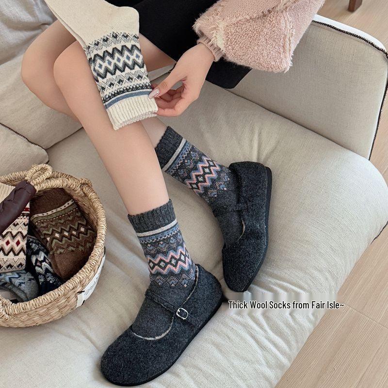 Женские ретро шерстяные носки в стиле Fair Isle - Средней длины, Плотные, Теплые, Осенне-Зимний стиль, Японский литературный дизайн