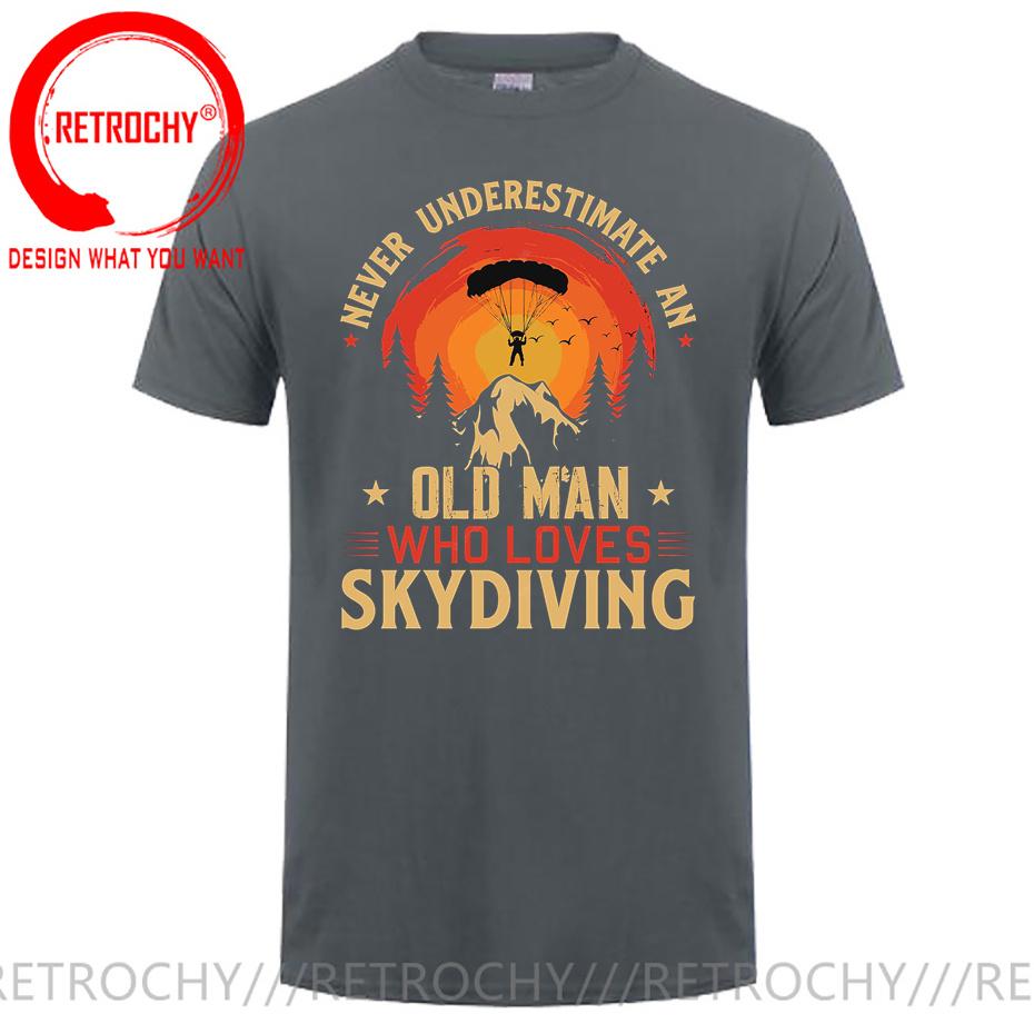 Vintage Retro Never Underestimate An Old Unisex Who Loves Skydiving T Shirt Unisex Unisex for Dad Birthday Gift Sky Diver Skydive Tshirt