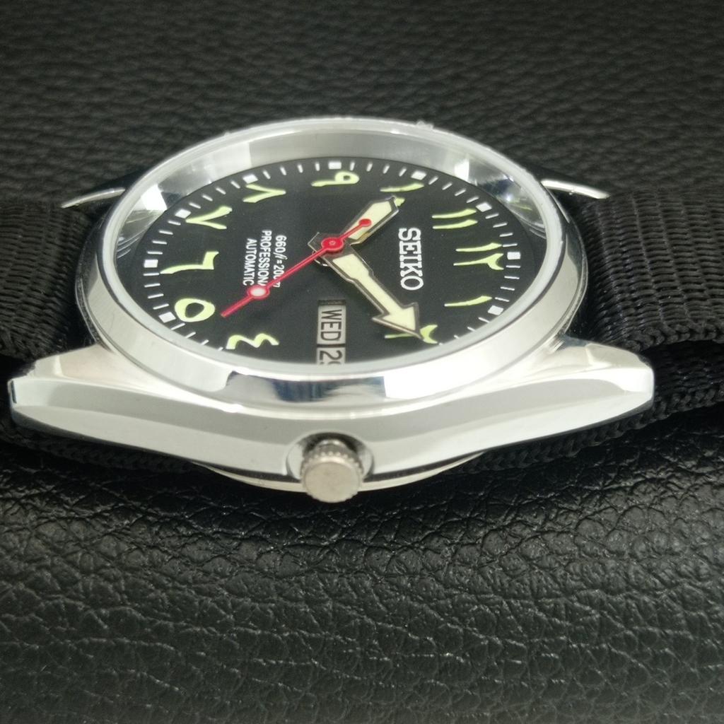 ЯПОНСКИЕ ВИНТАЖНЫЕ ОТРЕМОНТИРОВАННЫЕ МУЖСКИЕ АВТОМАТИЧЕСКИЕ ЧАСЫ SEIKO 6309A С ЧЕРНЫМ ЦИФЕРБЛАТОМ a442727-1