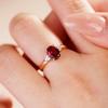 Кольцо из розового золота с имитацией натурального граната, женское, легкая роскошь, цветной сокровищный живой перстень