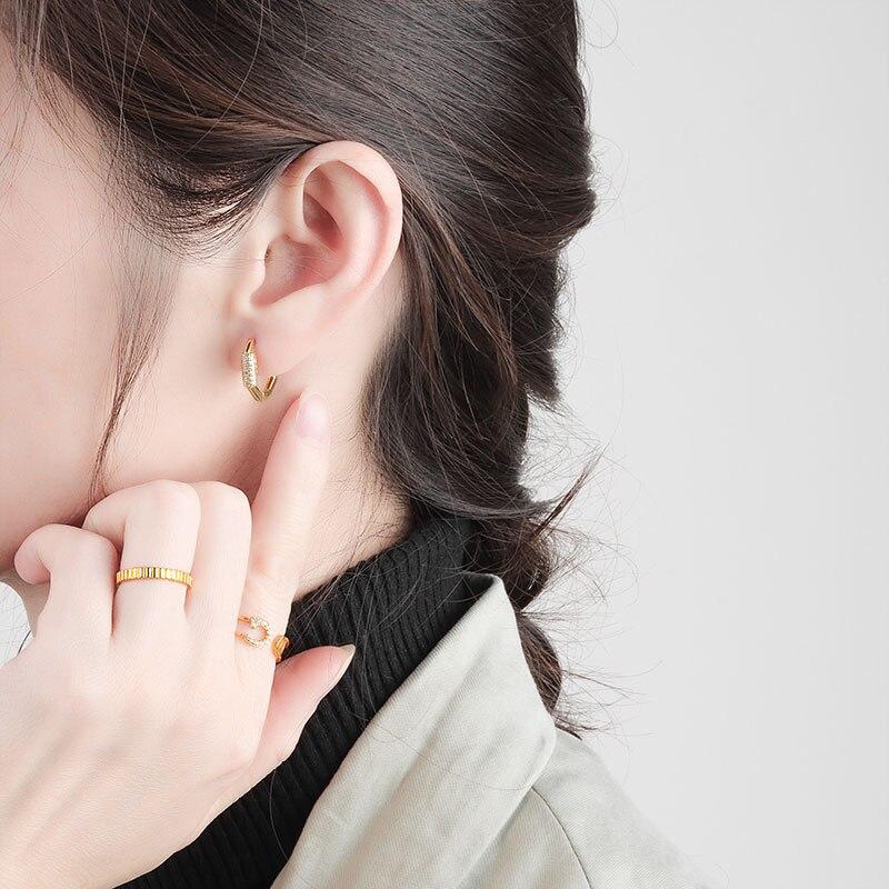 925 Sterling Silver Geometric Zircon Hoop Earrings Simple Luxury Handmade Earrings Dropshipping Wholesale