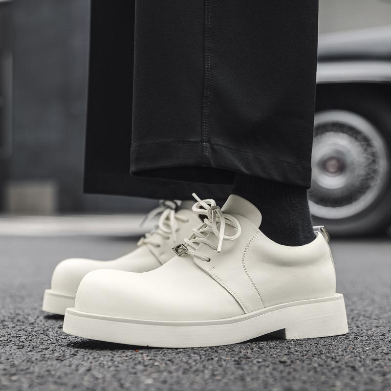 Новый дизайн уличной съемки Британские туфли дерби пара белые кожаные туфли универсальный тренд простые маленькие кожаные туфли 5642-J