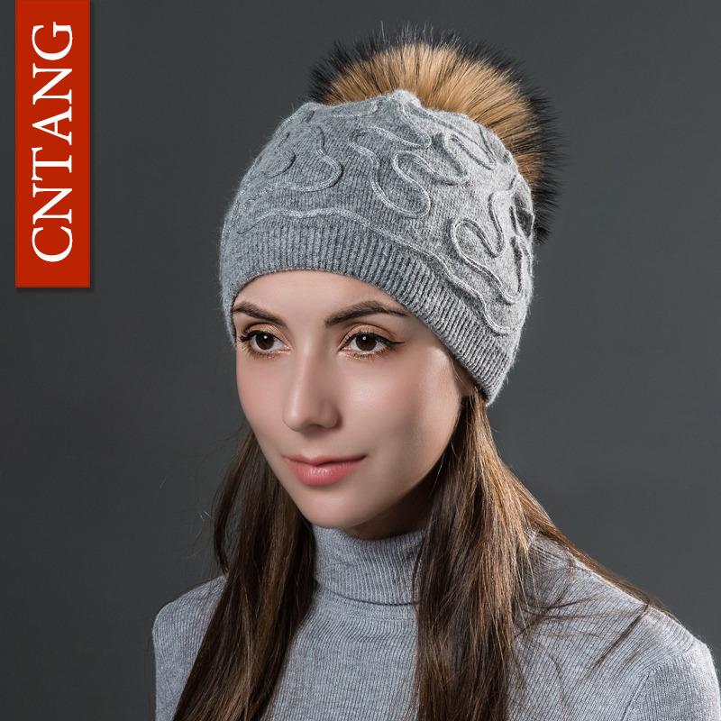 Multiple Styles Women Hat Fashion Pompom Raccoon Fur Cap Winter Knitted Wool Warm Hat Women Butterfly Casual Beanies