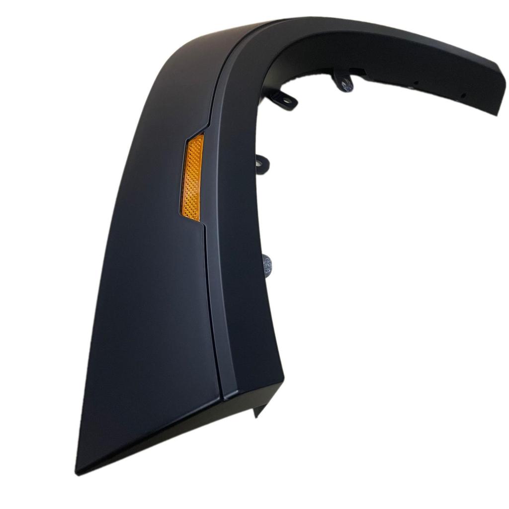 Mitsubishi L200 TRITON 2015-2019 Widened Wheel Arches with Reflector