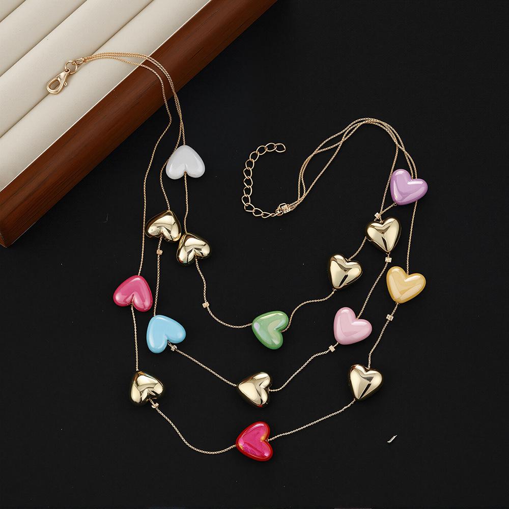 Colorful Heart Necklace Sweet and Lovely Beach Vacation Style Creative Layered Collarbone Chain