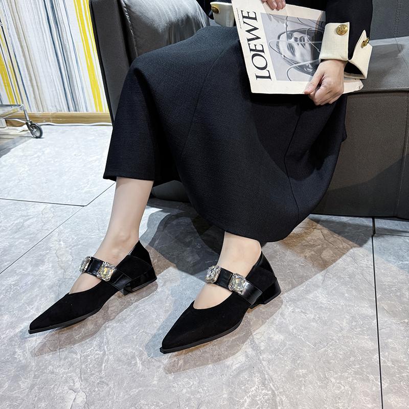 Модные весенние новые туфли на толстом каблуке, женские модные остроносые туфли с мелким вырезом из замши с леопардовым принтом и блестками, на мягкой подошве, нескользящие, низкие