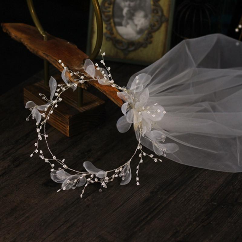 Свадебная Фата с Венком для Волос для Невесты с Обрезанным Краем 1-Слойная с Цветами из Тюля Фото Реквизит для Instagram