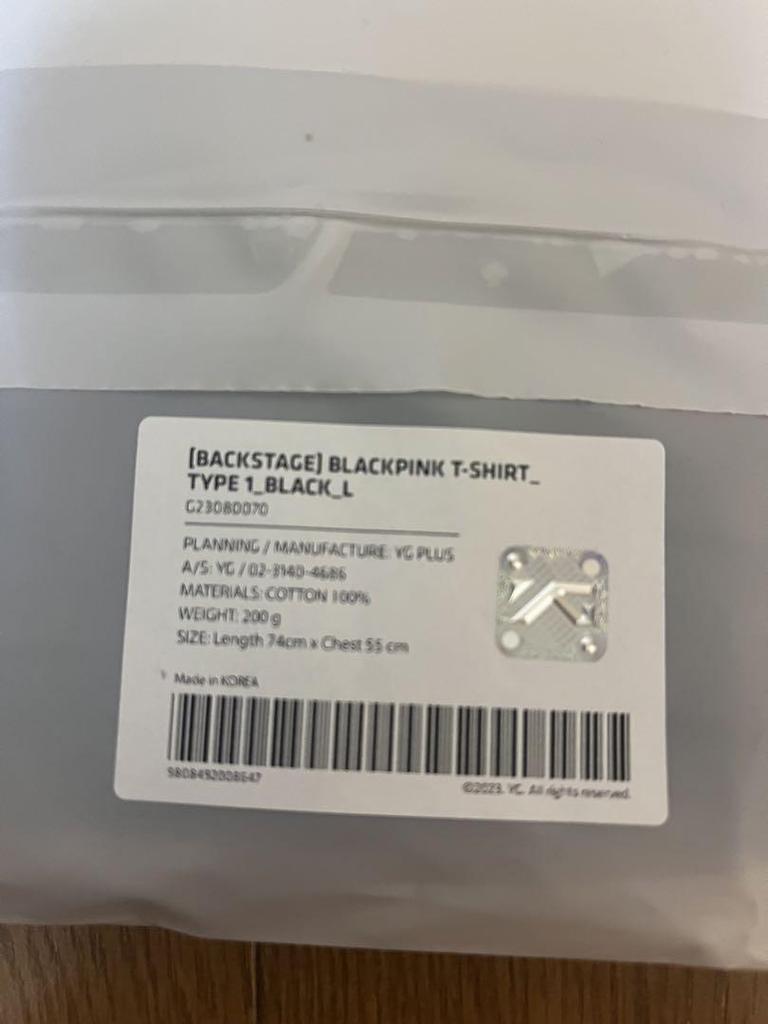 [USED] BLACKPINK T-shirt Seoul Concert Tour Final