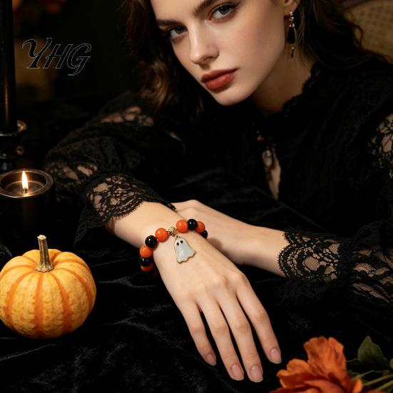 Lightweight Halloween Theme Jewelry Beaded Bracelet for Women, Orange Black Beads Stretch Elastic with Ghost Charm, Stackable Holiday Accessory Party