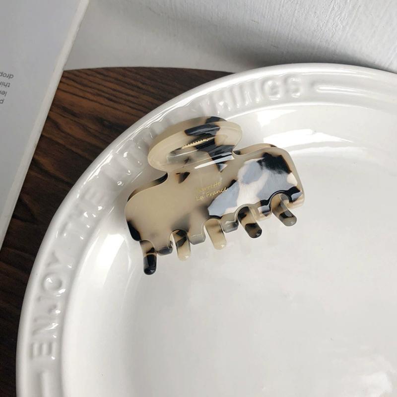 Acetate Hair Claw New Retro Korean Large Crab Hair Clips Shark Clip Simple Hairpin Fashion Hair Accessories for Woman and Girls