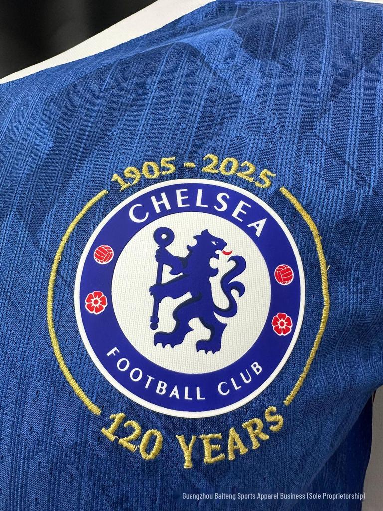 2526 Футбольные майки: Челси, Вулверхэмптон, Лиссабон, Эвертон, Ривер Плейт, Кукута, Атлетико Насьональ - Домашний и Выездной