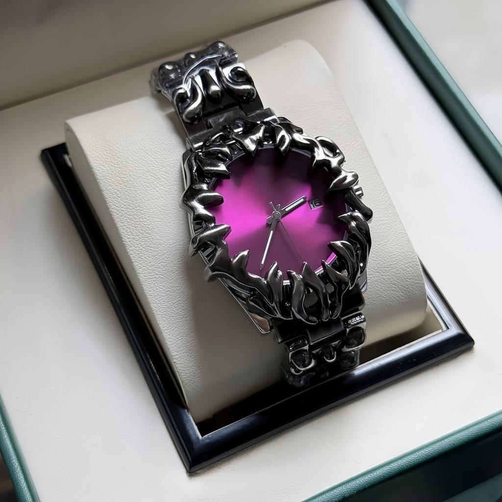 Y2k Red Devil Claw Hot Sell Original Alabaster Style Quartz Watch Men Unisex Hot Medieval Old Unique Creative High Quality Clock