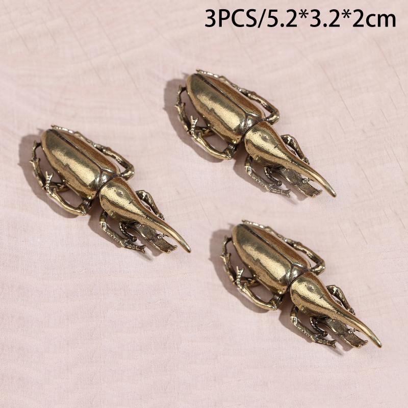 Винтажная латунная фигурка жука, ретро, креативные украшения в виде насекомых, металлические художественные украшения, украшение для рабочего стола в офисе или дома